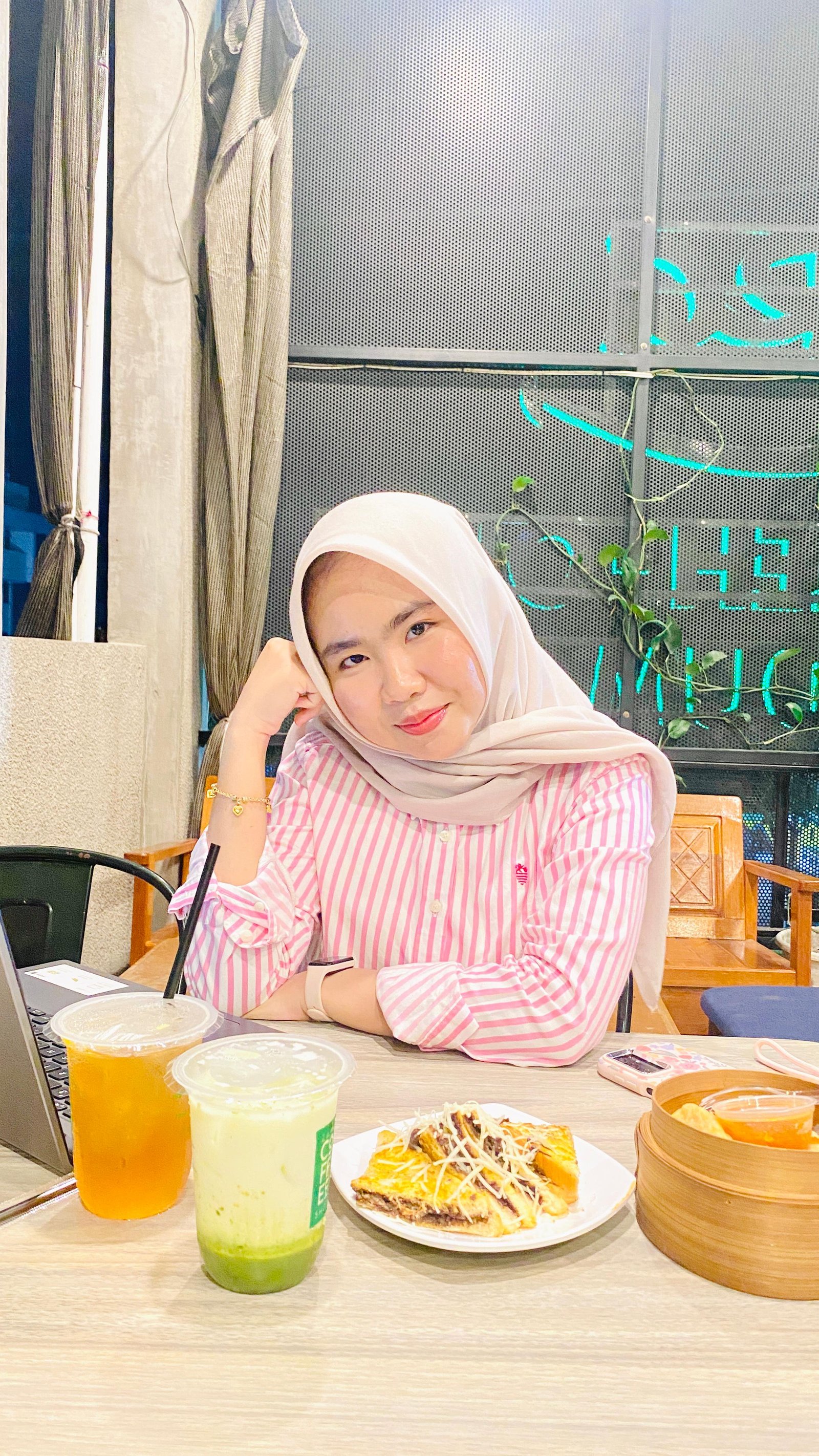 Download free bootstrap 4 admin dashboard, free boootstrap 4 templates